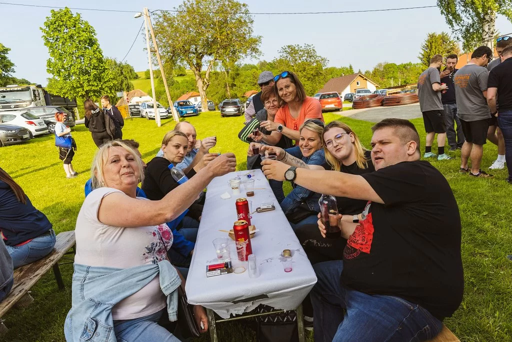 __portne_igre_23_dru__enje